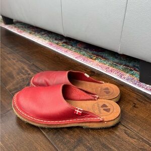Duckfeet Blavand Granate Red Leather Clogs Size EU 39 US 8.5/9